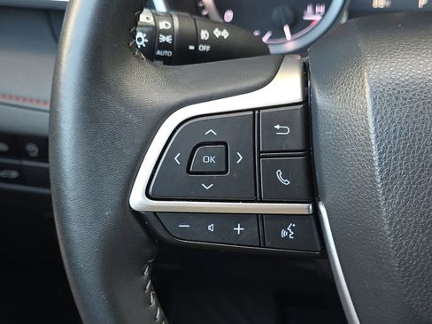 Used 2023 Toyota Highlander XSE AWD/4WD image 28