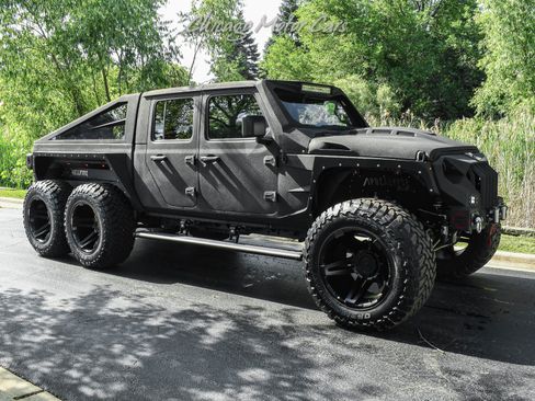 Used 2021 Jeep Gladiator Overland w/ Popular Equipment Package AWD/4WD image 6