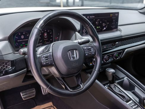 Used 2023 Honda Accord Sport image 22