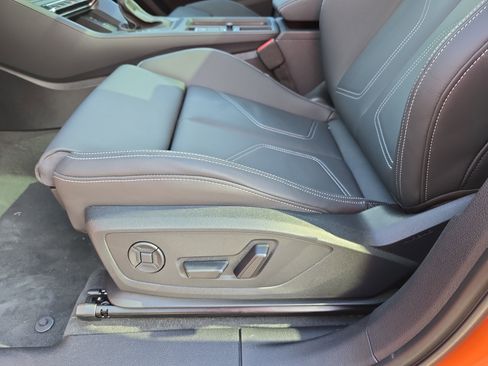 New 2025 Audi Q3 2.0T Premium image 28