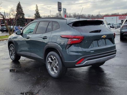 New 2026 Chevrolet Trax LT w/ Driver Confidence Package image 3