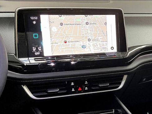 New 2026 Volkswagen Atlas Cross Sport SEL image 9