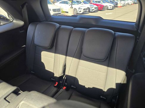Used 2024 Mercedes-Benz GLS 450 4MATIC image 22