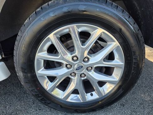 Used 2016 Ford Expedition EL Limited AWD/4WD image 10