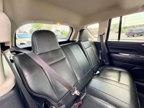 Used 2017 Jeep Compass High Altitude AWD/4WD image 25