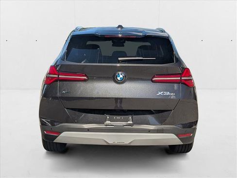 Used 2026 BMW X3 xDrive30 w/ Convenience Package image 8