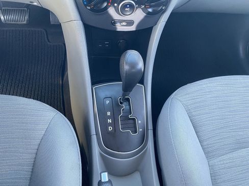 Used 2017 Hyundai Accent SE image 30