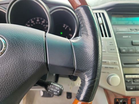 Used 2004 Lexus RX 330 AWD image 23