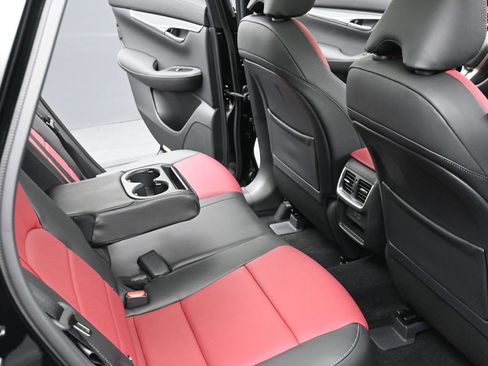 New 2025 INFINITI QX50 Sport image 10