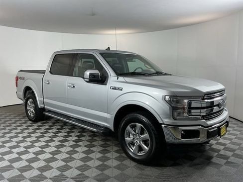 Used 2019 Ford F150 Lariat w/ Equipment Group 502A Luxury AWD/4WD image 3