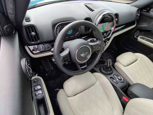 Certified 2023 MINI Cooper Countryman S w/ Signature Upholstery Package AWD/4WD image 10
