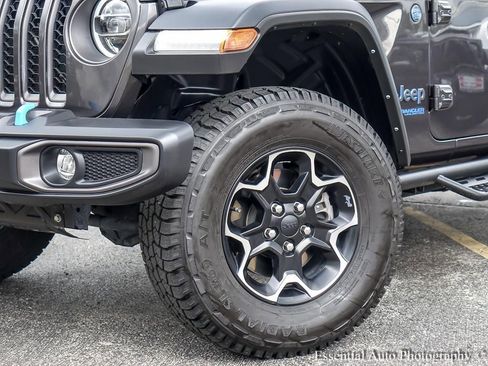 Used 2021 Jeep Wrangler Unlimited Rubicon 4xe w/ Safety Group AWD/4WD image 5