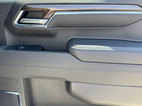 New 2026 Chevrolet Silverado 1500 LT Trail Boss w/ LT Trail Boss Premium Package AWD/4WD image 11