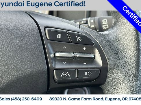 Used 2023 Hyundai Kona SE image 30