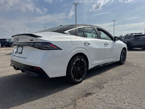 New 2026 Nissan Sentra SR w/ SR Premium Package image 6