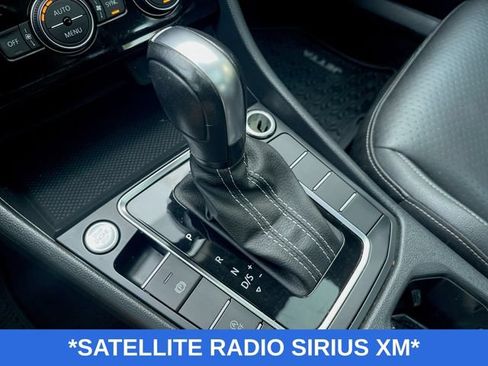 Used 2021 Volkswagen Jetta SE FWD image 8
