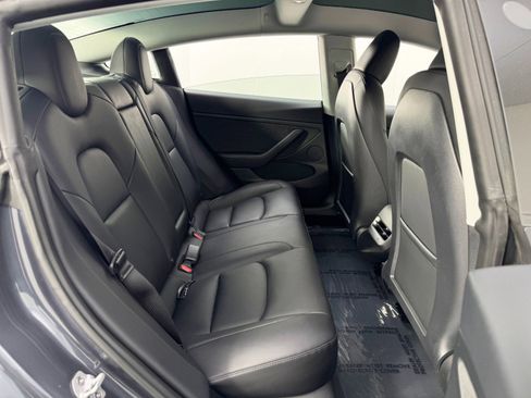 Used 2023 Tesla Model 3 Standard Range image 39