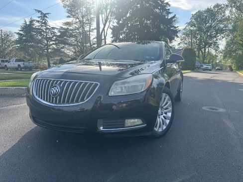 Used 2012 Buick Regal Premium FWD image 2
