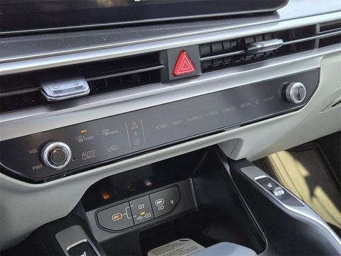 New 2026 Kia Sorento S image 28