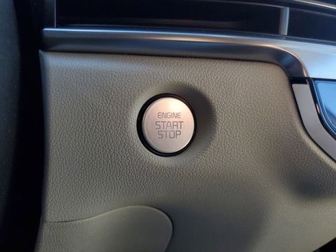 New 2026 Kia Sorento S w/ S Panoramic Sunroof Package image 28