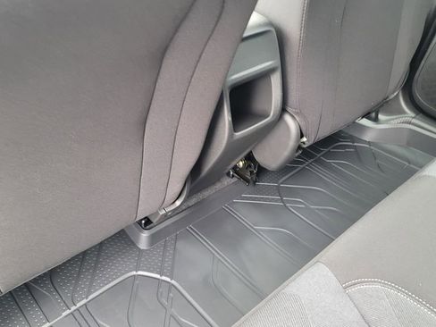 New 2026 Chevrolet Trax LS w/ LS Convenience Package FWD image 26