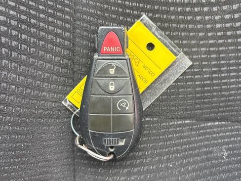 Used 2020 Dodge Grand Caravan SE FWD image 40