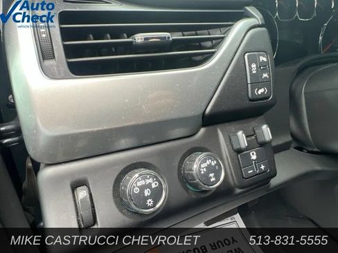 Used 2020 Chevrolet Tahoe LT w/ Luxury Package AWD/4WD image 9