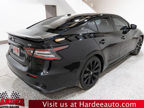 Used 2020 Nissan Maxima SR w/ Sport Mat Group image 5