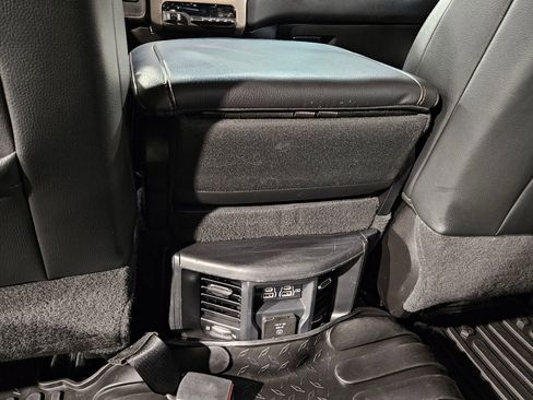 Used 2022 RAM 2500 Laramie image 35