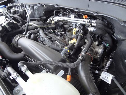 Used 2026 Ford Explorer Active AWD/4WD image 42