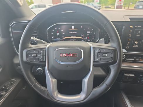 Certified 2024 GMC Sierra 1500 SLT w/ SLT Premium Package AWD/4WD image 17