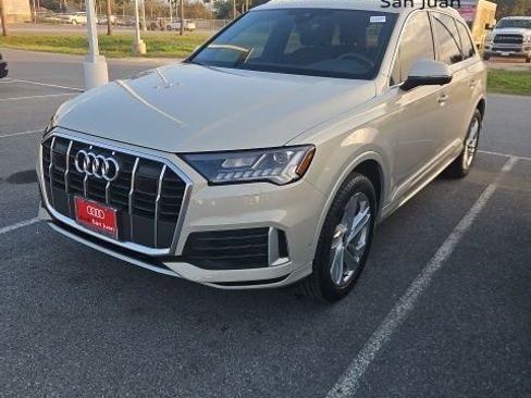 Used 2021 Audi Q7 2.0T Premium Plus w/ Executive Package image 3