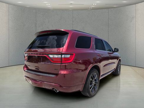Used 2023 Dodge Durango GT RWD image 4