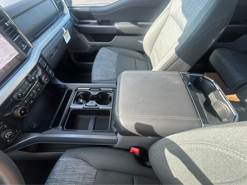 New 2026 Ford F250 XLT w/ XLT Premium Package AWD/4WD image 58