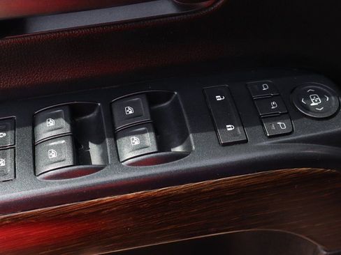 Used 2018 GMC Sierra 2500 Denali w/ Duramax Plus Package image 14