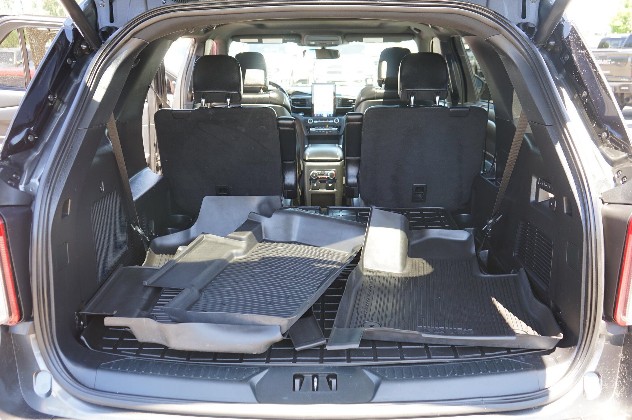 Used 2020 Ford Explorer ST w/ ST Street Pack AWD/4WD image 16
