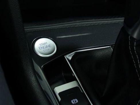 Used 2023 Volkswagen Tiguan SE R-Line image 23