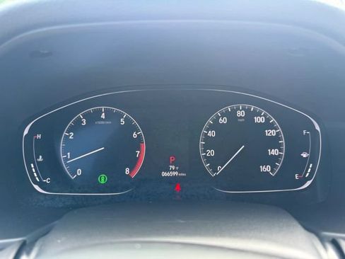 Used 2018 Honda Accord Touring image 9