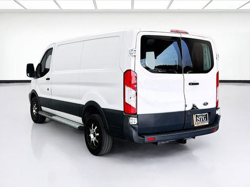 Used 2018 Ford Transit 250 130 Low Roof w/ Exterior Upgrade Package RWD image 6