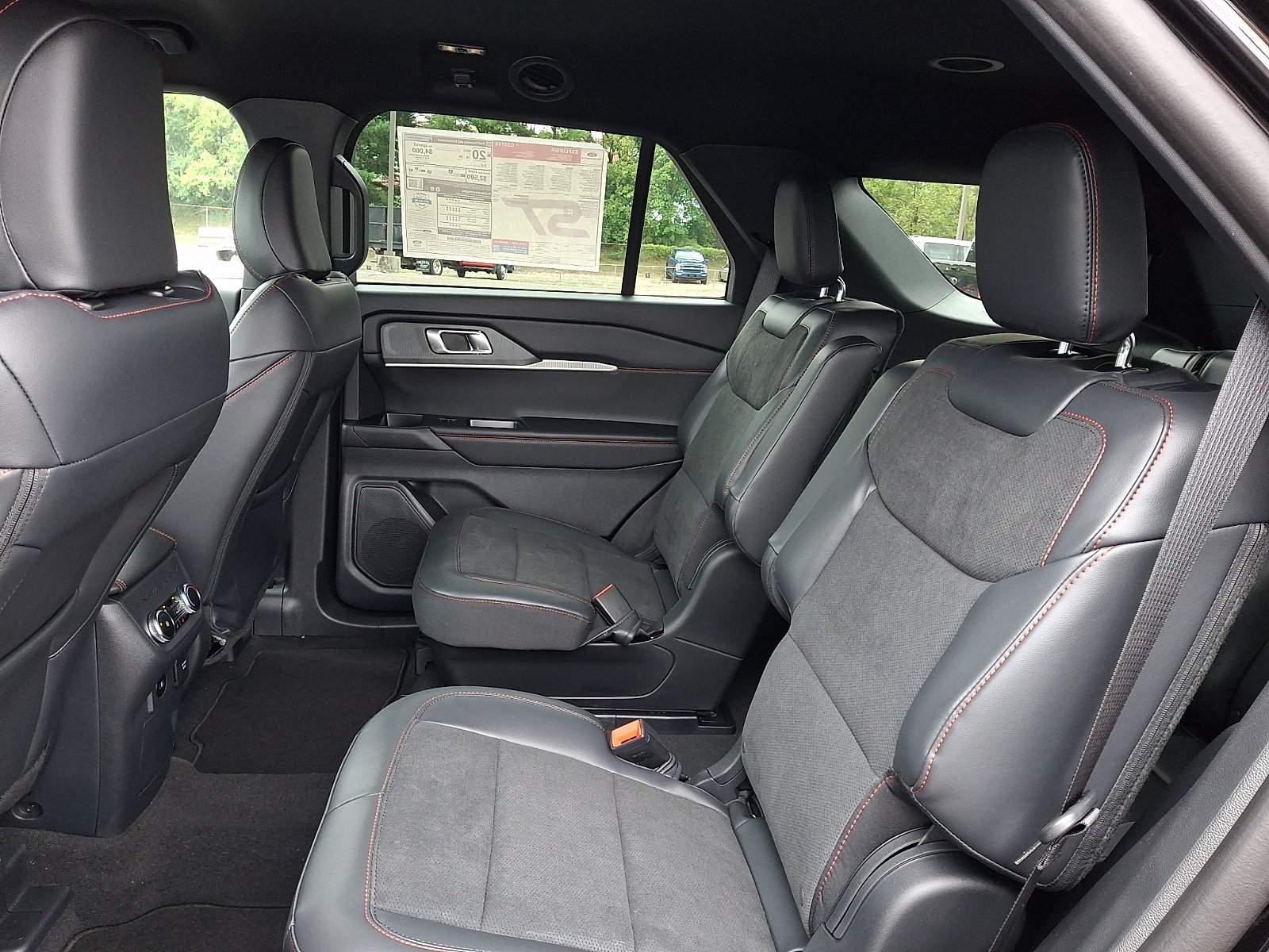 New 2026 Ford Explorer ST AWD/4WD image 5