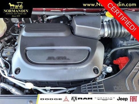 Certified 2023 Chrysler Voyager LX FWD image 20