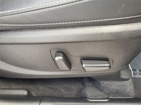 Used 2022 Kia Telluride SX w/ SX Prestige Package image 18