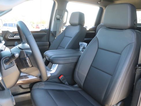 New 2025 Chevrolet Silverado 1500 RST w/ Convenience Package II image 14