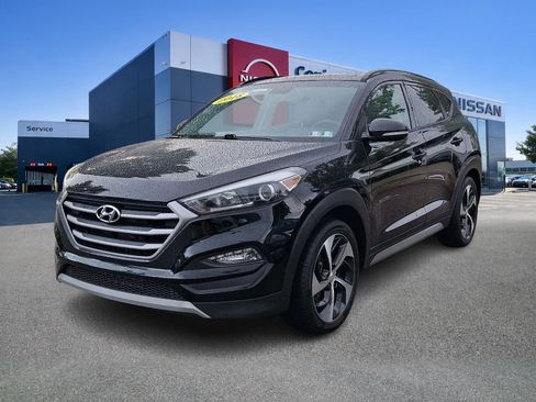 Used 2018 Hyundai Tucson Value AWD/4WD image 3