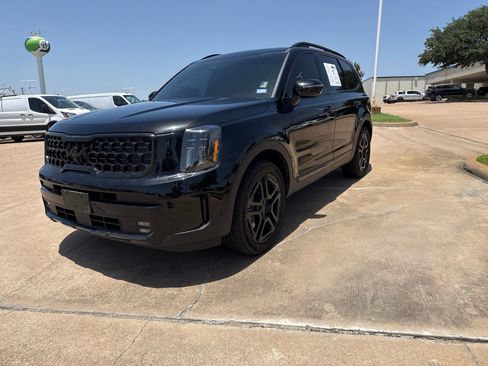 Used 2025 Kia Telluride SX X-Line AWD/4WD image 3