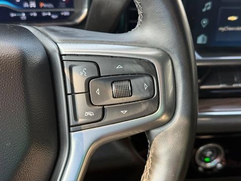 Used 2023 Chevrolet Silverado 1500 LT AWD/4WD image 21