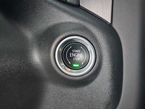 Used 2022 GMC Sierra 1500 AT4 w/ AT4 Premium Package image 28