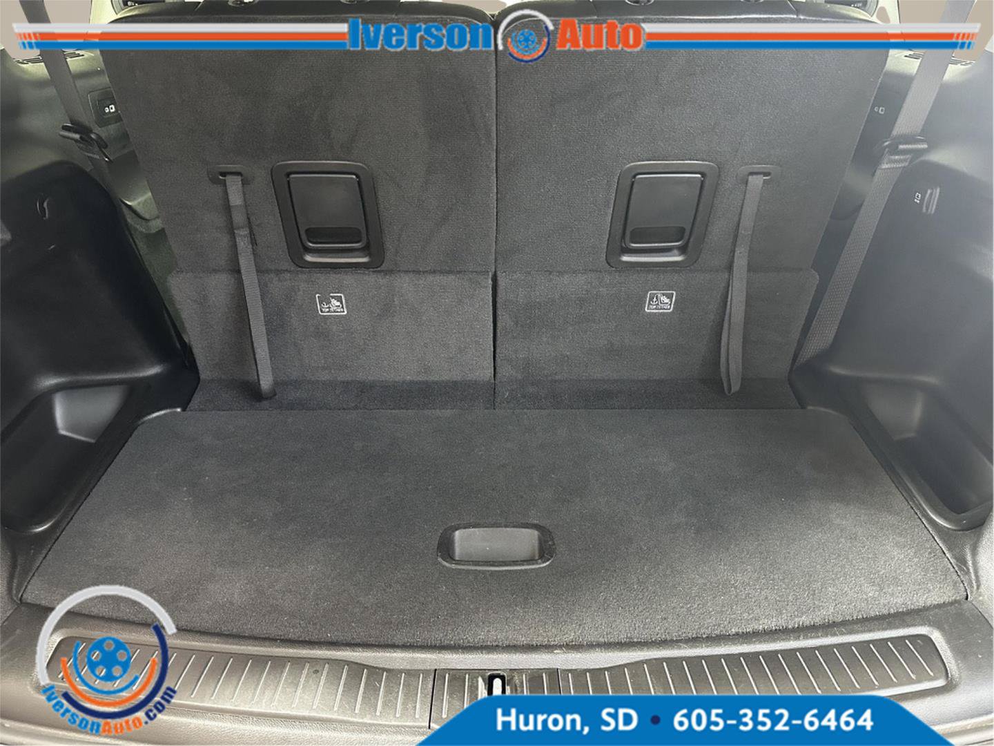 Used 2024 Jeep Grand Cherokee L Limited w/ Luxury Tech Group II AWD/4WD image 9
