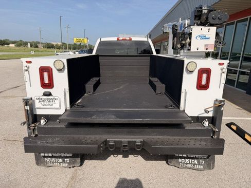 Used 2019 Chevrolet Silverado 3500 W/T w/ WT Convenience Package AWD/4WD image 13