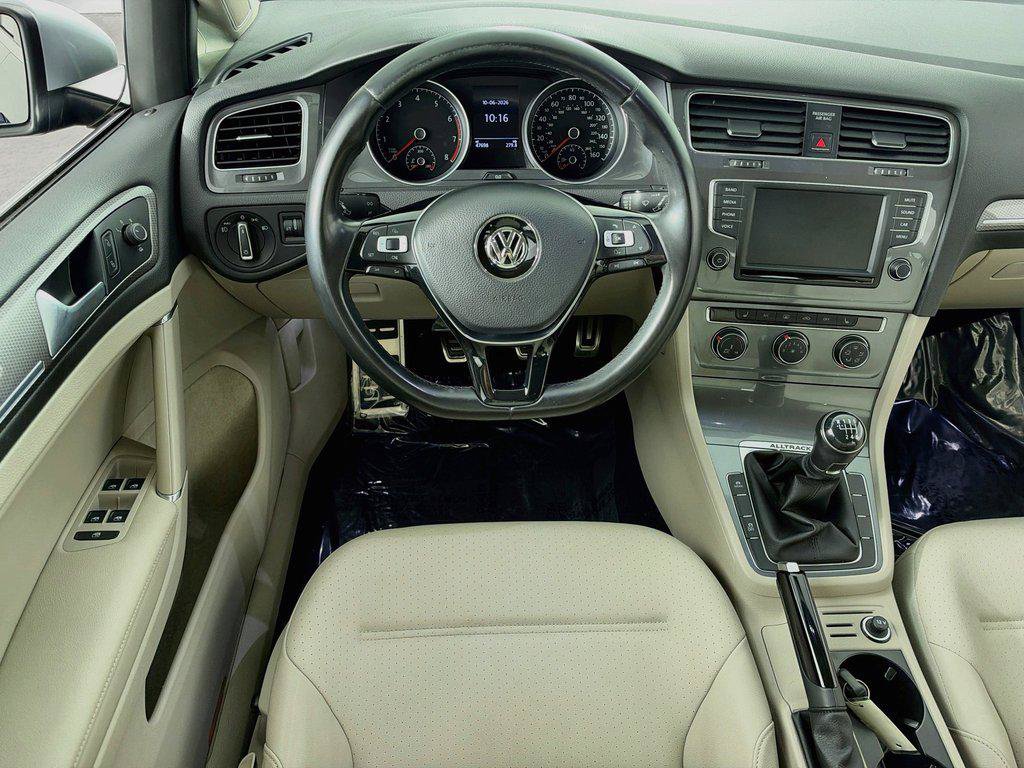 Used 2017 Volkswagen Golf Alltrack S AWD/4WD image 21